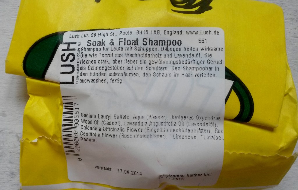 Lush Soak & Float festes Shampoo Erfahrungsbericht | Festes Antischuppen Shampoo
