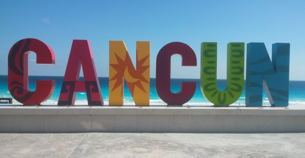 Cancun Schriftzug | Playa Delfines | Mexico